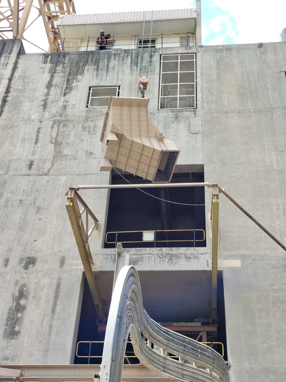Chutes and Linings